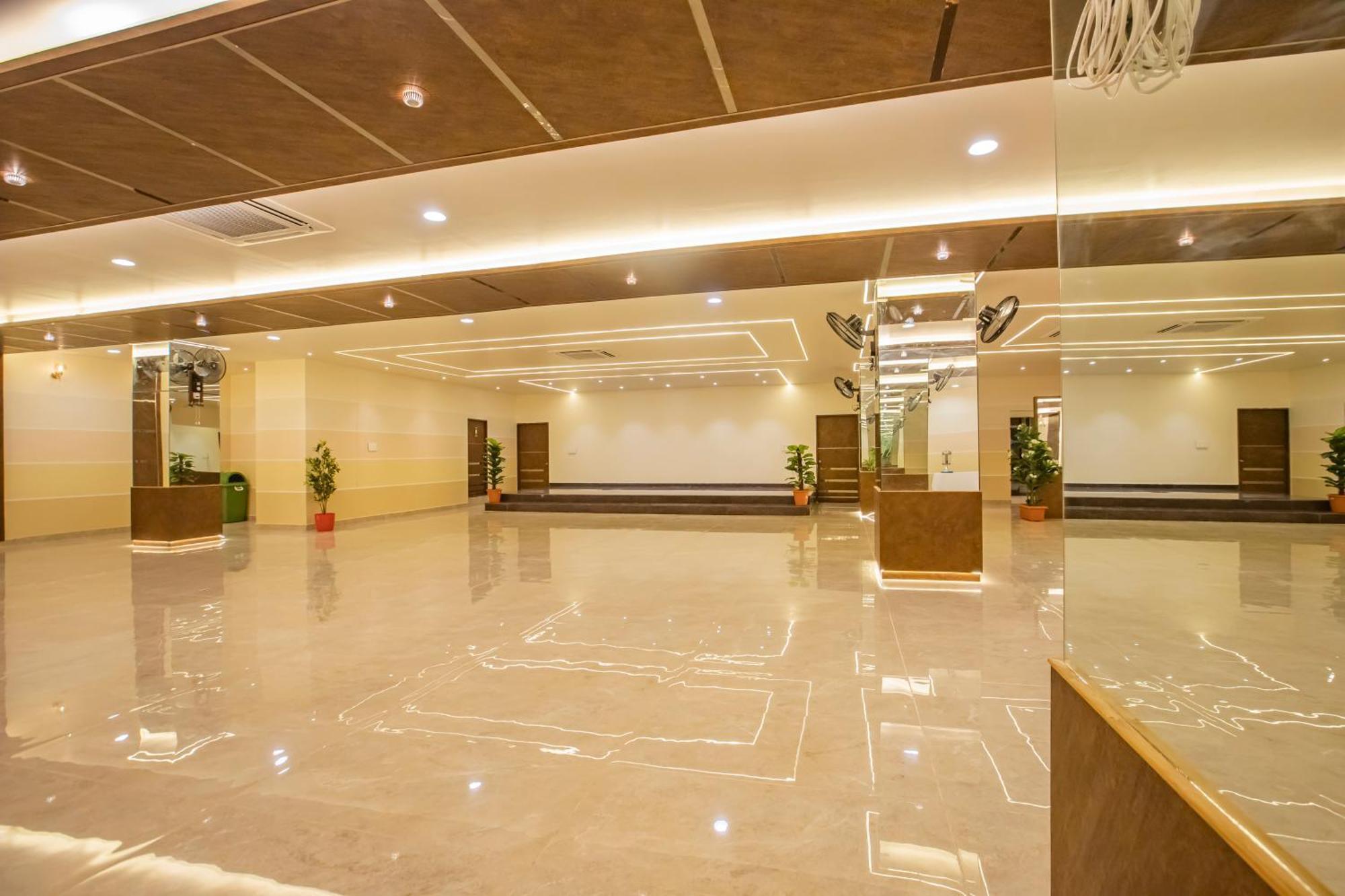 Myspace Kadison Davanagere Exterior foto